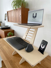 Charger l'image dans la galerie, La station assis debout - L'ORIGINALE